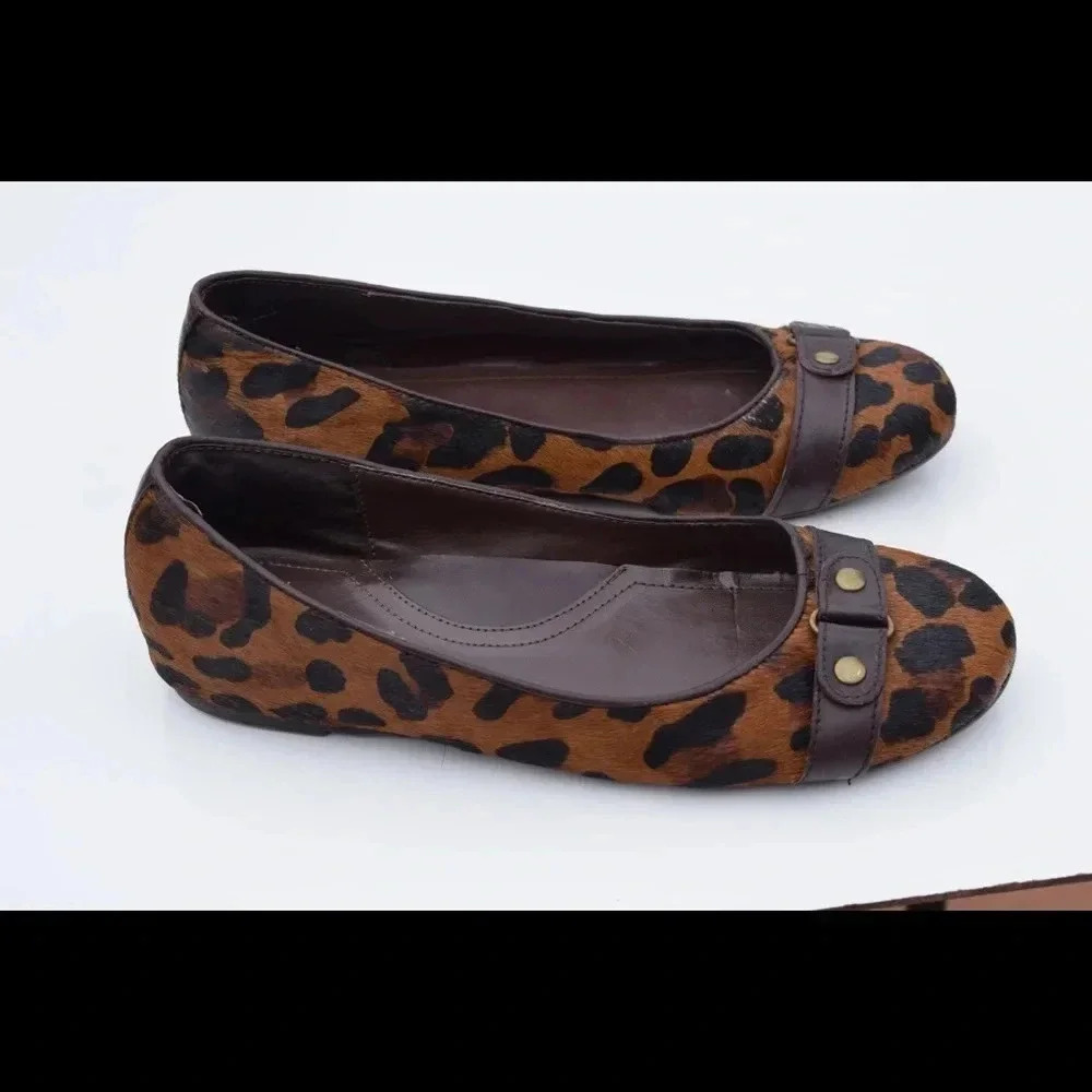 Eddie Bauer flats